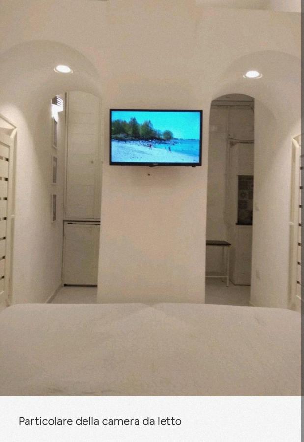 Piccola Maison Nel Centro Di Napoli Luaran gambar