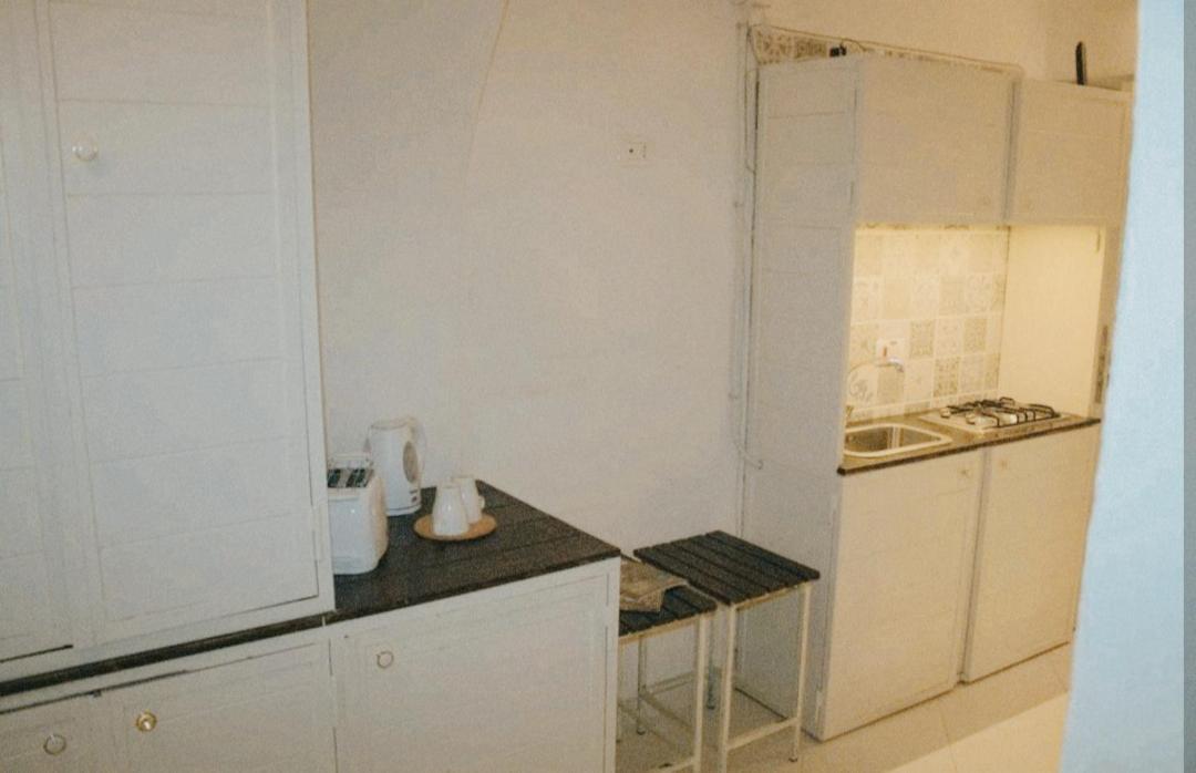 Piccola Maison Nel Centro Di Napoli Luaran gambar