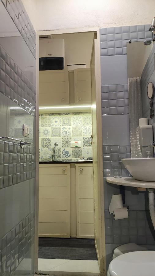 Piccola Maison Nel Centro Di Napoli Luaran gambar