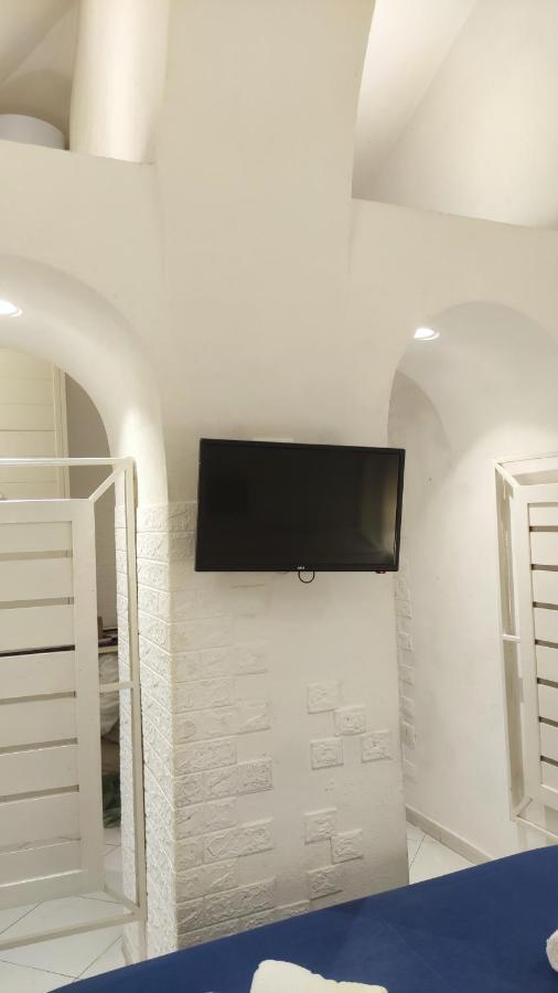 Piccola Maison Nel Centro Di Napoli Luaran gambar
